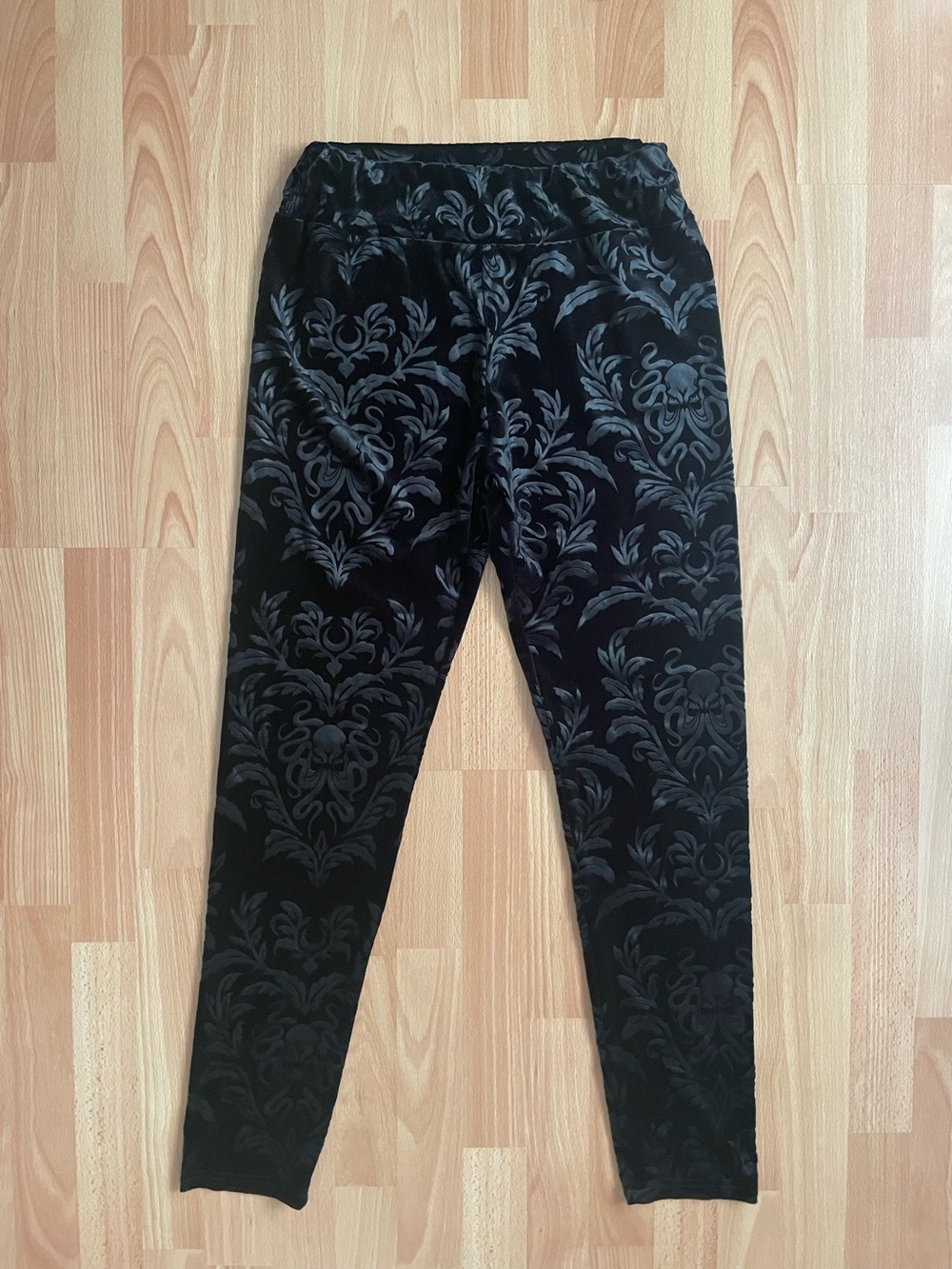 Black Velvet Patterned Chuthulu Goth Leggings